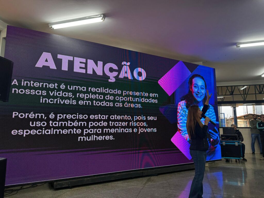 Gama: 500 participam da palestra Desafio Não É Brincadeira